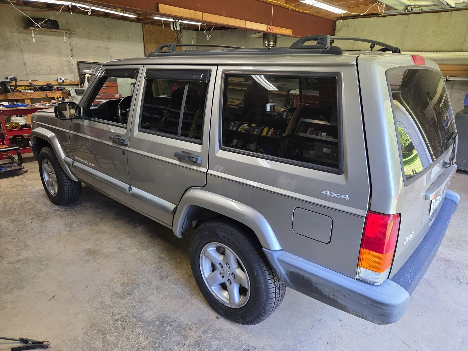 Jeep Cherokee