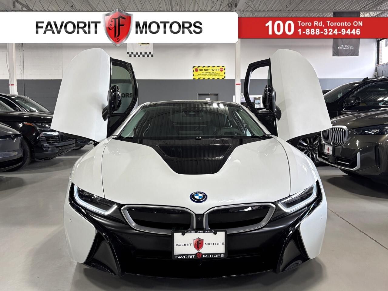 BMW i8