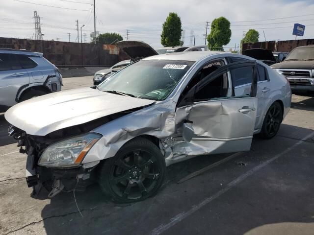 Nissan Maxima