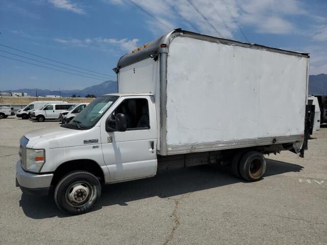 Ford E-350