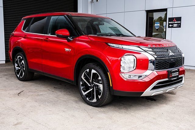 2025 MITSUBISHI Outlander