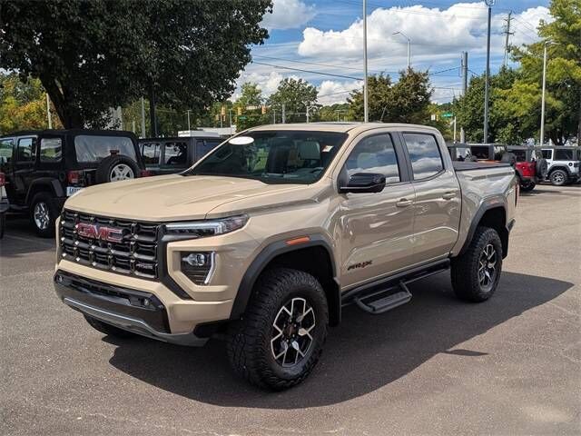 2023 GMC Canyon