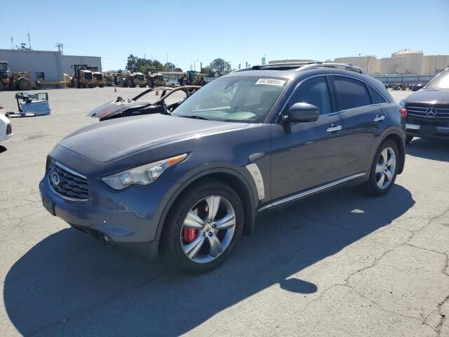 Infiniti FX35