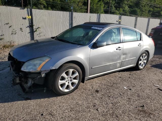 Nissan Maxima