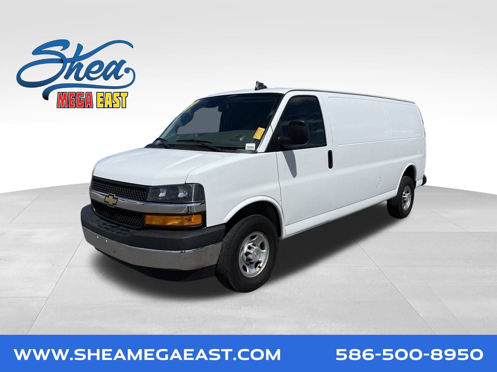 2021 CHEVROLET Express