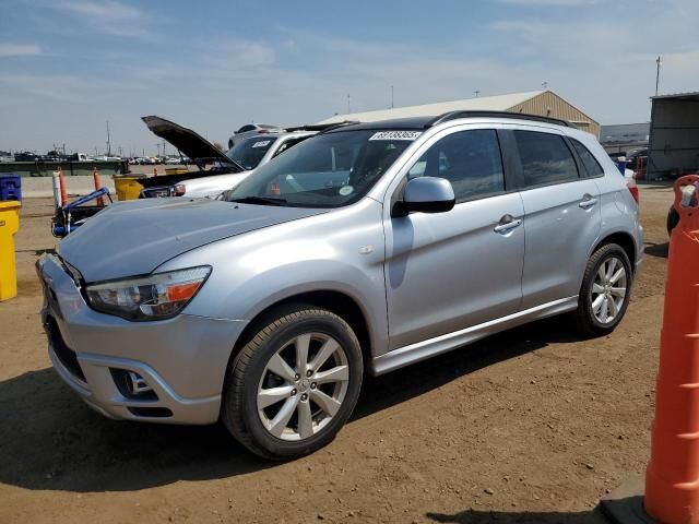 Mitsubishi Outlander Sport