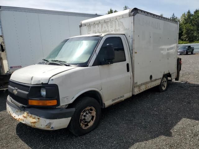 GMC Savana