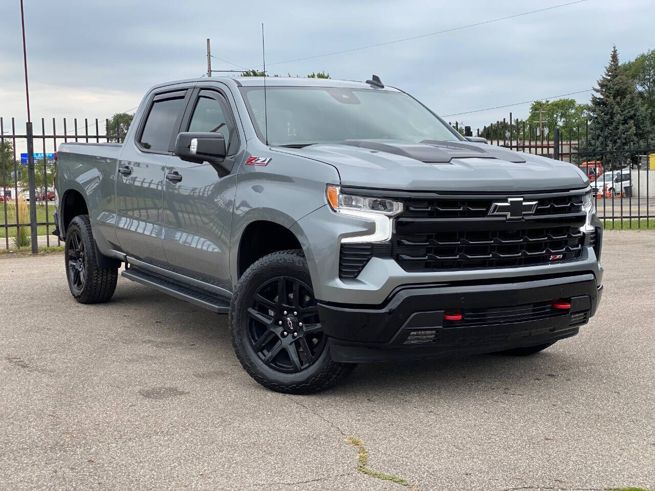2025 CHEVROLET Silverado