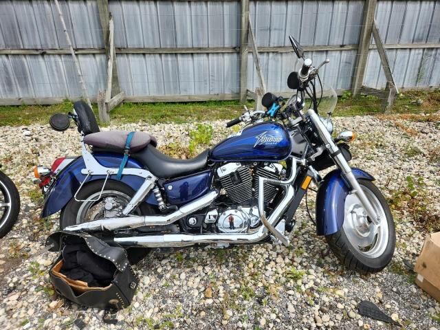 Honda VT1100C2 (SHADOW SABRE)