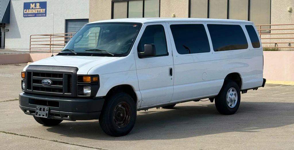 Ford E-350