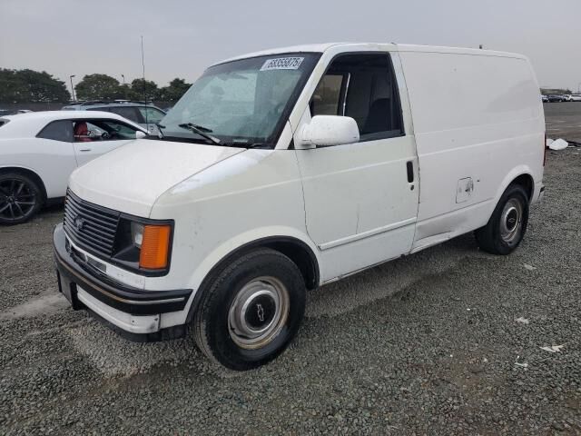 Chevrolet Astro Van