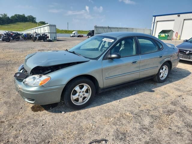 Ford Taurus