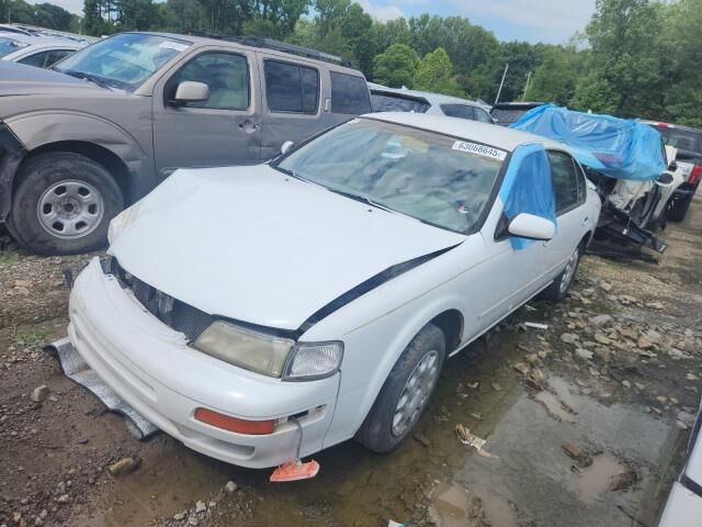 Nissan Maxima
