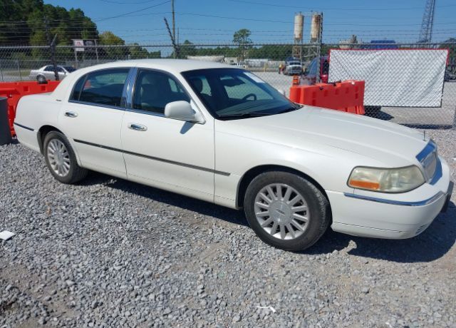 Lincoln Town Car