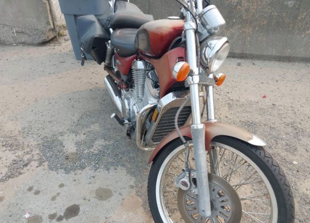 Suzuki VS800