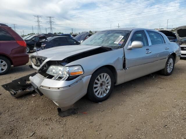 Lincoln Town Car