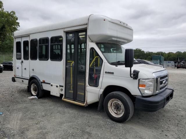Ford E-350