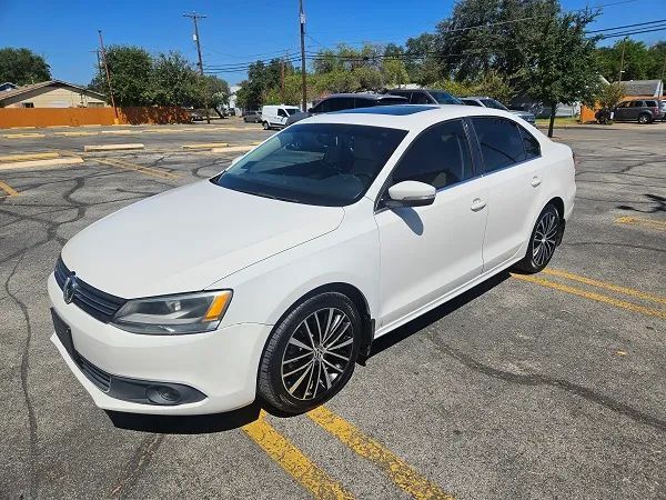 2012 VOLKSWAGEN Jetta