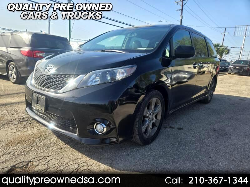 2014 TOYOTA Sienna