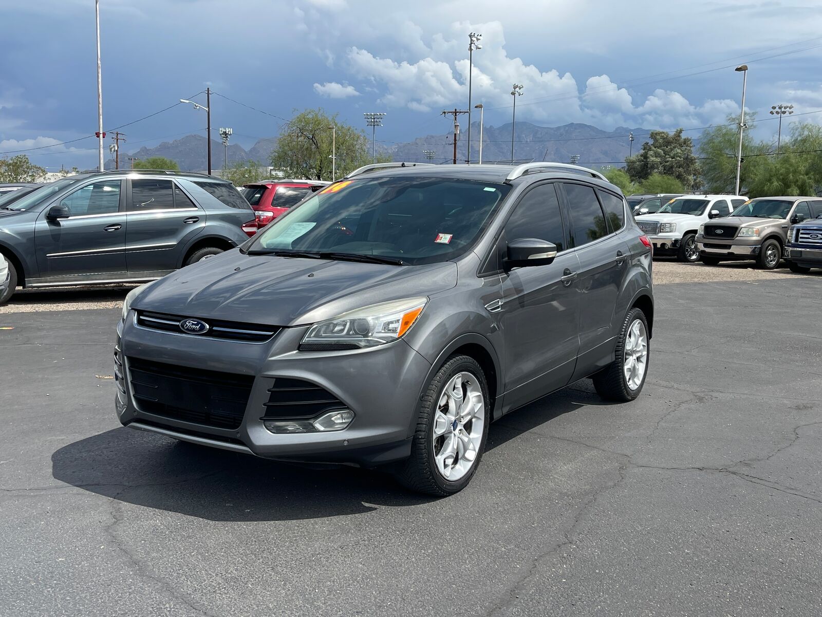 2014 FORD Escape