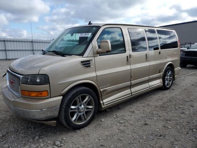 GMC Savana