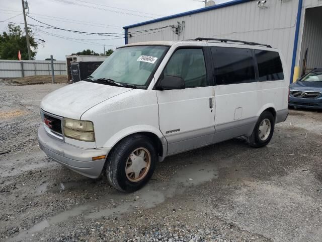 GMC Safari