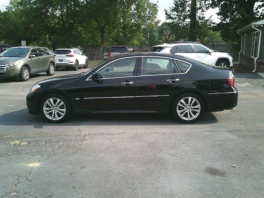 Infiniti M35