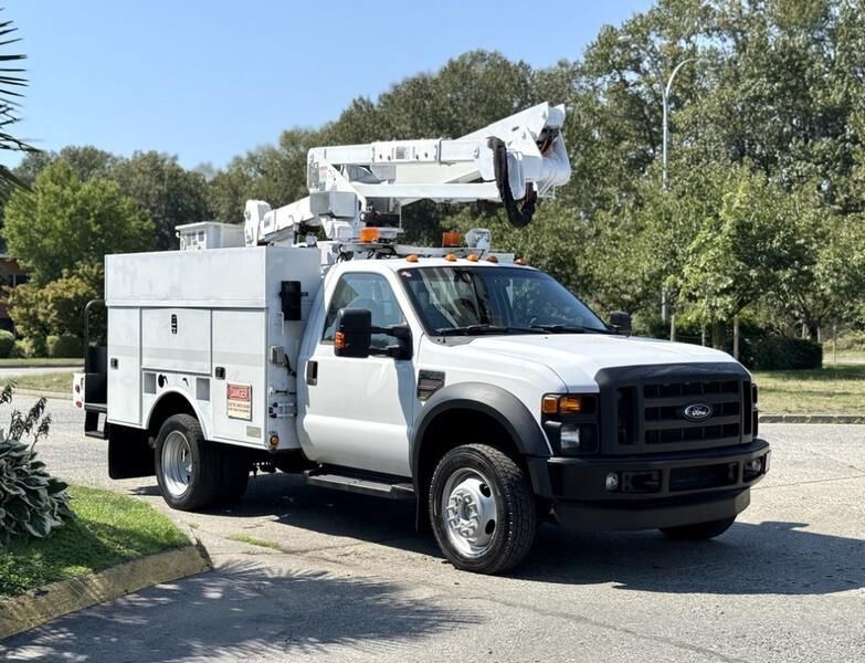 Ford F-550