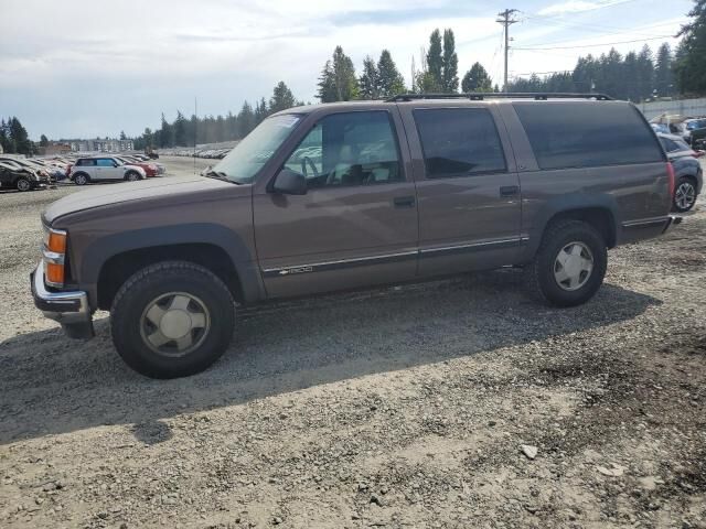 Chevrolet Suburban