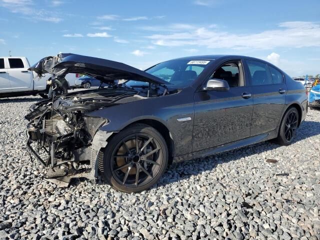 BMW 550i