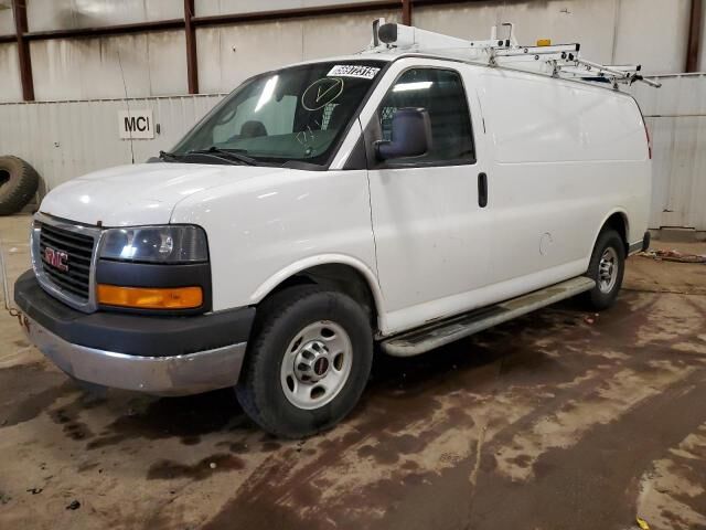 GMC Savana