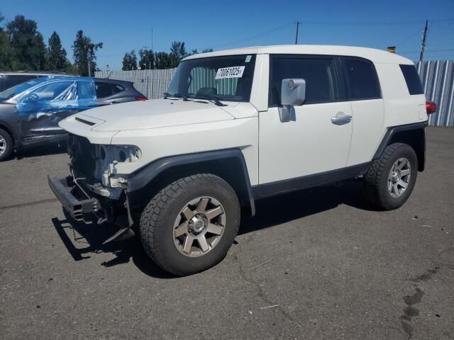 Toyota FJ Cruiser