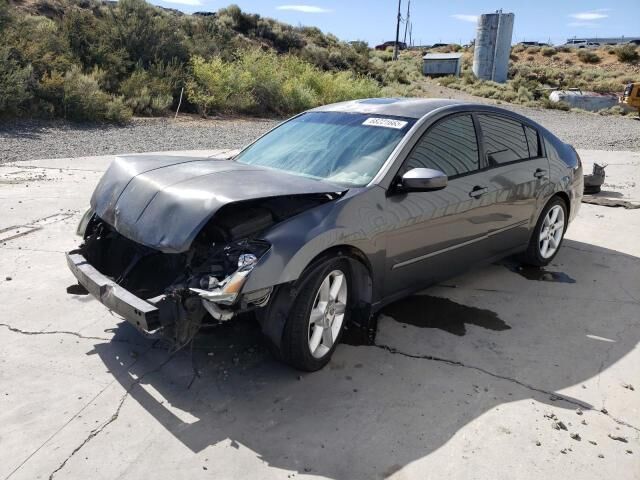 Nissan Maxima