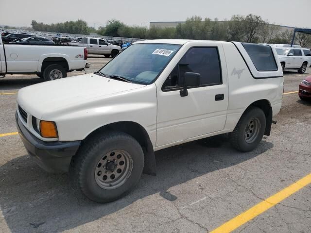 Isuzu Amigo