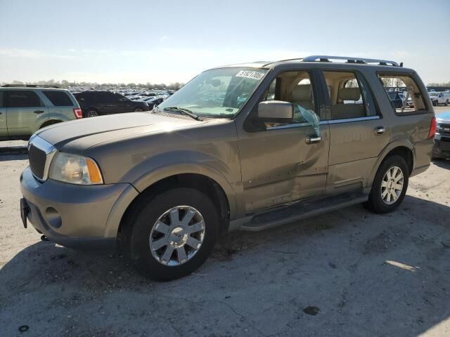 Lincoln Navigator