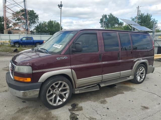 GMC Savana