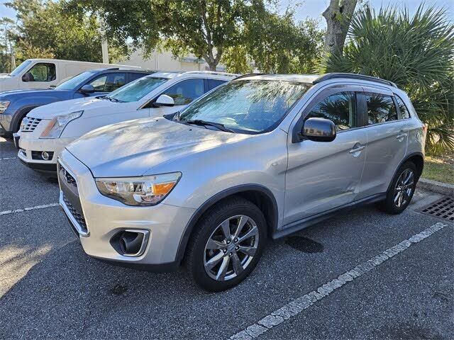 Mitsubishi Outlander Sport