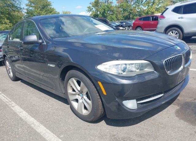 BMW 528i