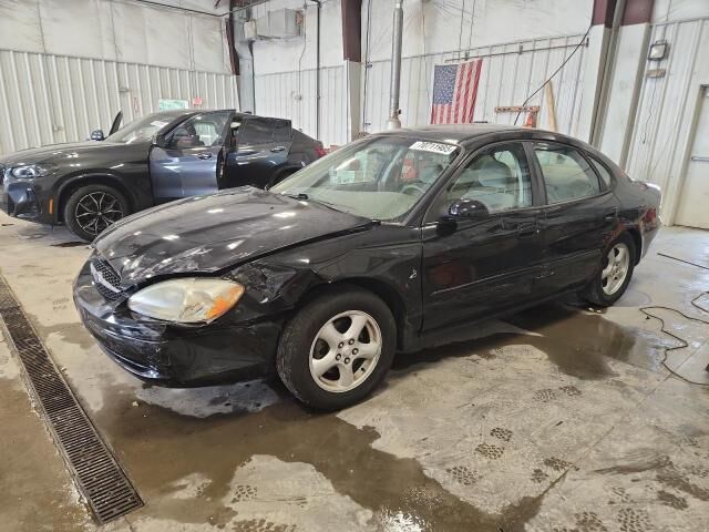 Ford Taurus