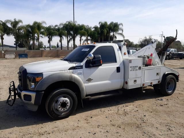 Ford F-550