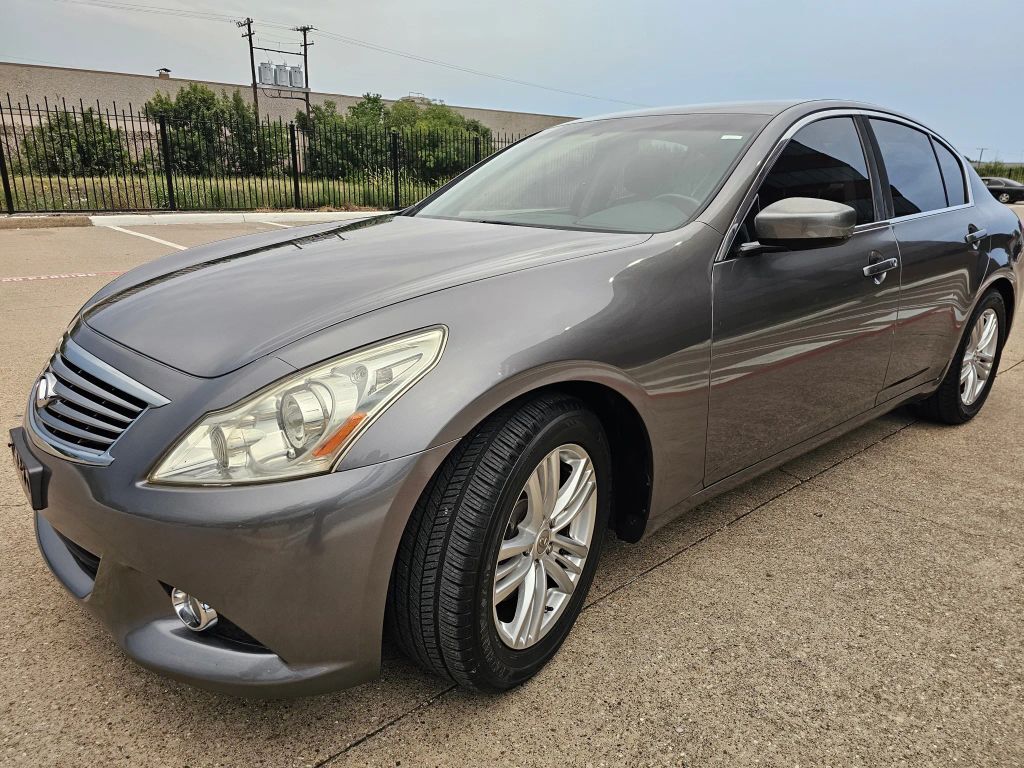 Infiniti G37