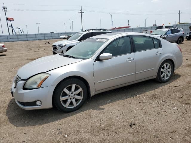 Nissan Maxima
