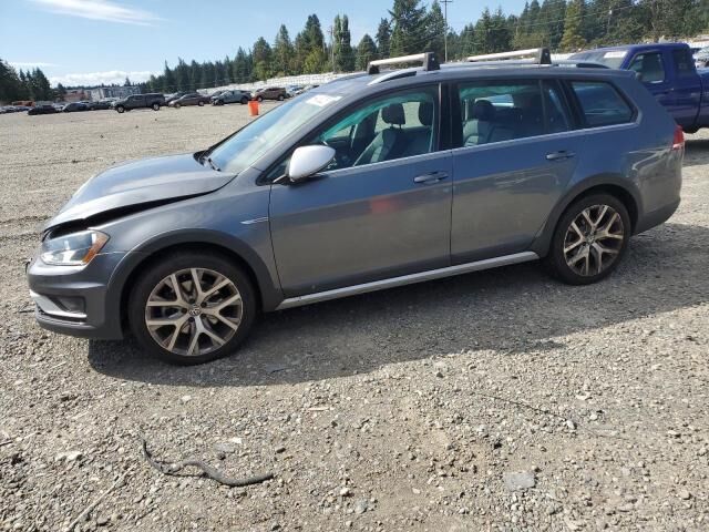 Volkswagen Golf Alltrack