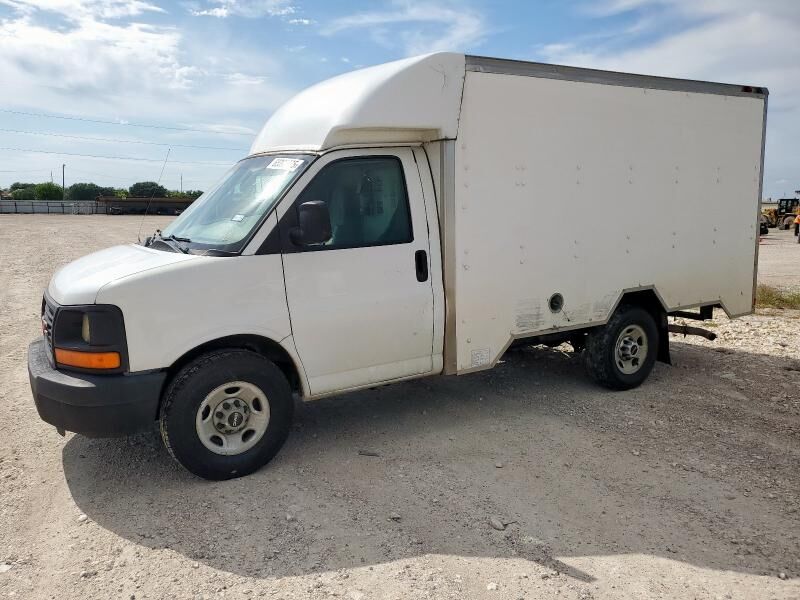 GMC Savana