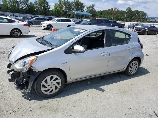 Toyota Prius C