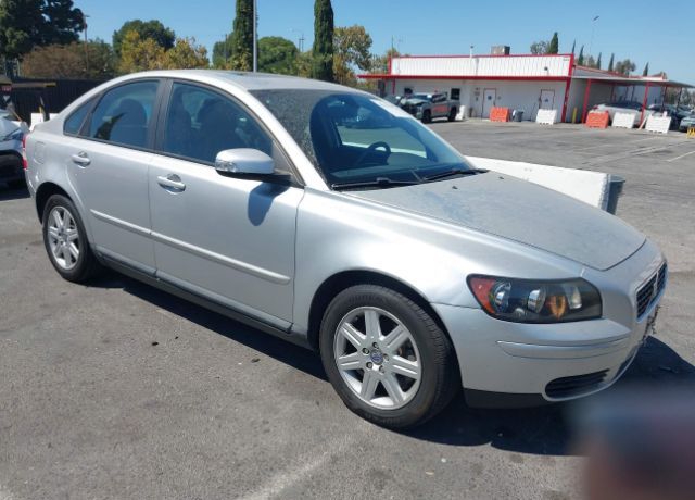 Volvo S40