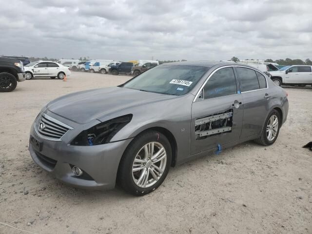 Infiniti Q40