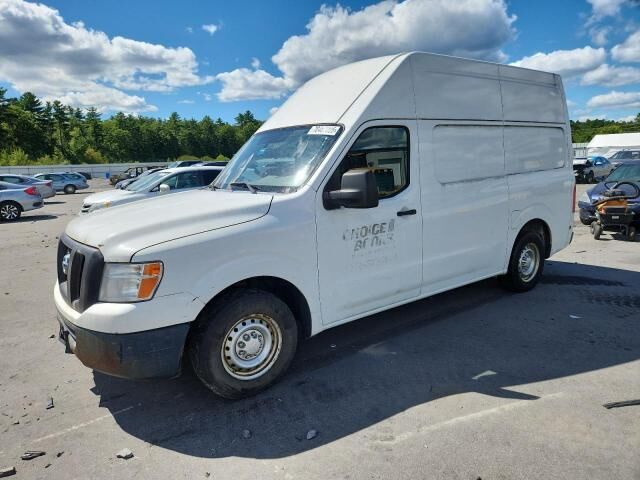 Nissan NV