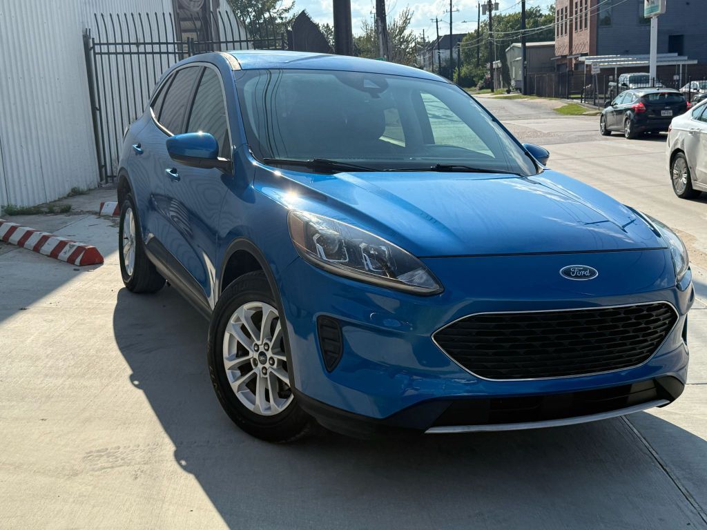 2020 FORD Escape