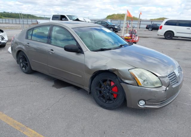 Nissan Maxima